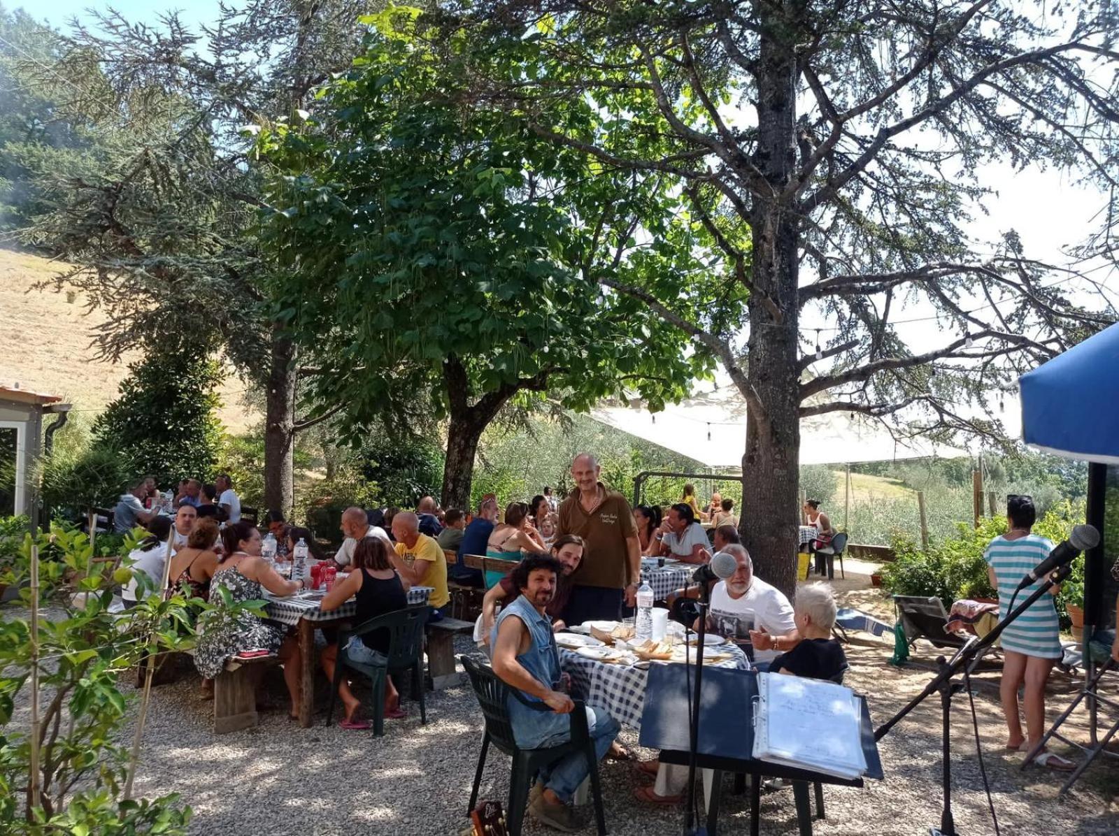 Ala Di Maniero In Agriturismo Valdrago In Toscana, Nel Verde Mugello Sulle Colline Di Firenze Borgo San Lorenzo Exteriör bild